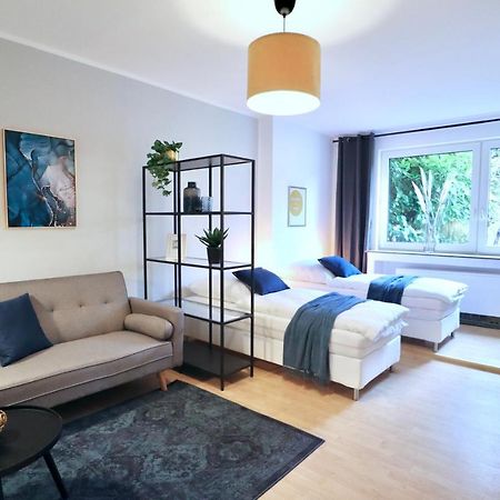 Sapphire Apartment: Free Parking + Netflix + Bathtub Essen Eksteriør billede