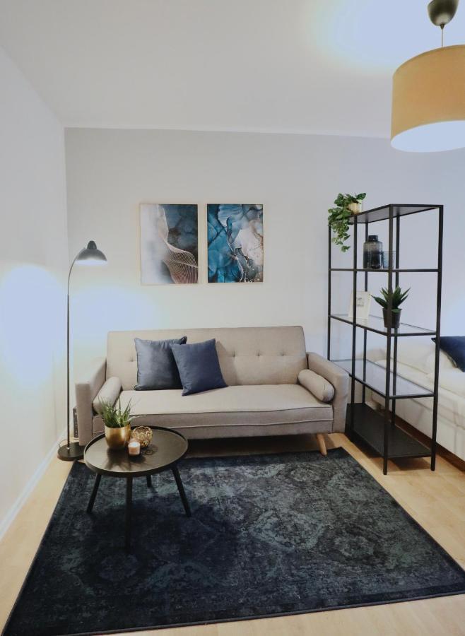 Sapphire Apartment: Free Parking + Netflix + Bathtub Essen Eksteriør billede
