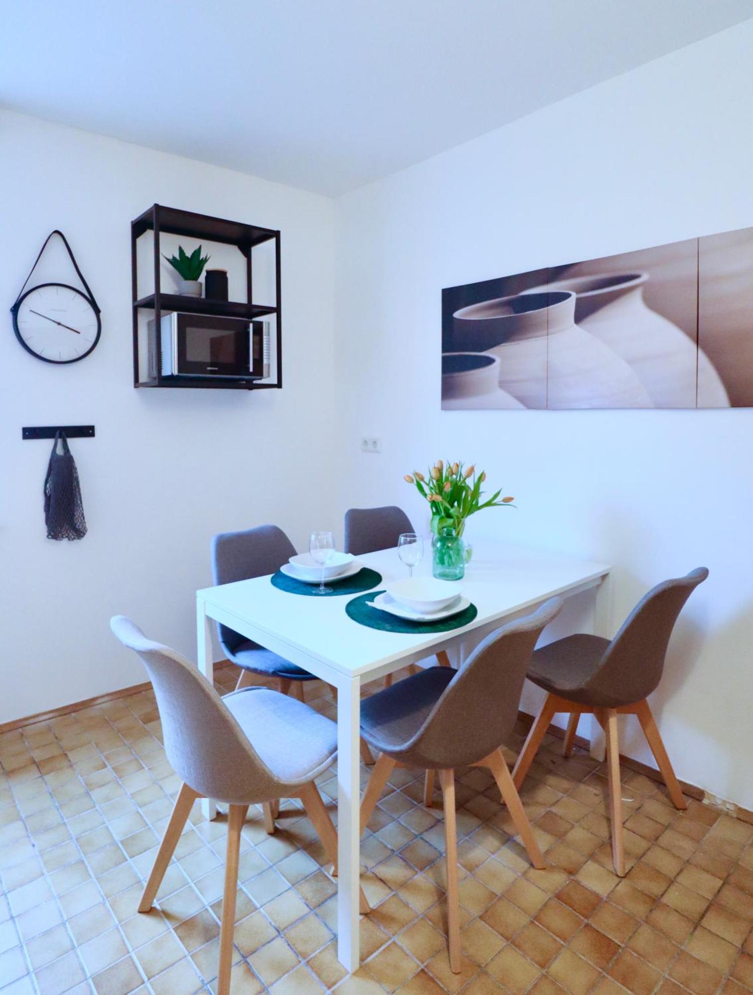 Sapphire Apartment: Free Parking + Netflix + Bathtub Essen Eksteriør billede